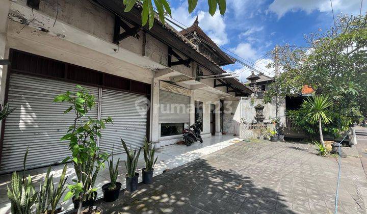 House On Main Road In Bali Close To Public Facilities 1