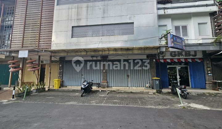 Ruko Gandeng Siap Pakai Di Sunset Road Bali