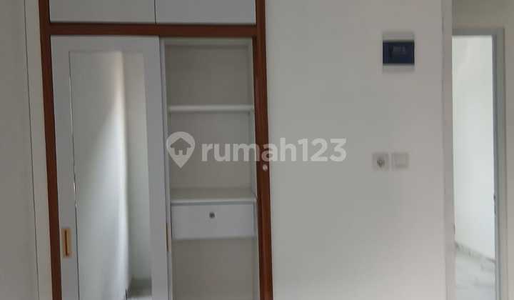 Rumah Bagus 3 Kamar Tidur Strategis di Beji Depok 2