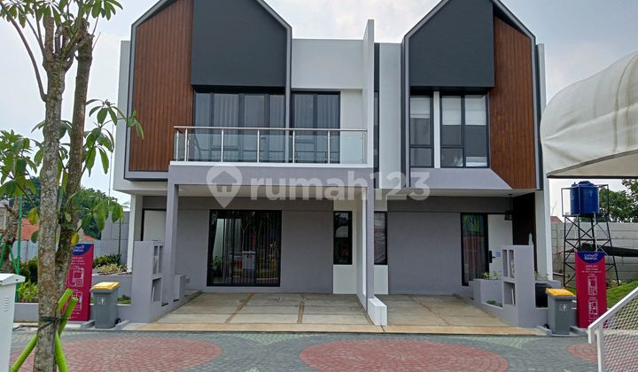 Rumah 2 Lantai Strategis Dekat Stasiun Krl Dan Mrt Di Ciputat Rumah 2 Lantai Strategis Dekat Stasiun Krl Dan Mrt Di Ciputat