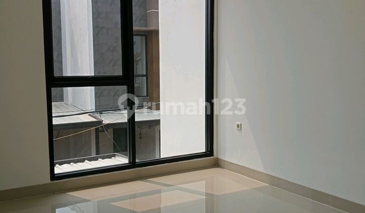 Rumah 2 Lantai Strategis Nempel Jakarta Di Pondok Cabe Tangerang Selatan