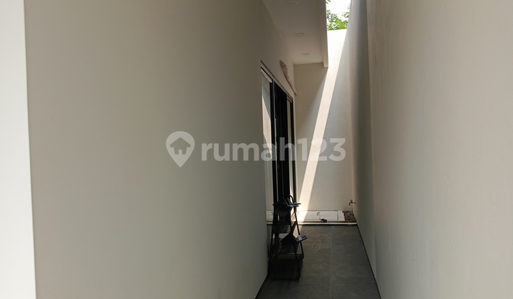 Rumah 2 Lantai Dekat Pintu Tol Dan Stasiun Mrt Di Cinangka Depok  2