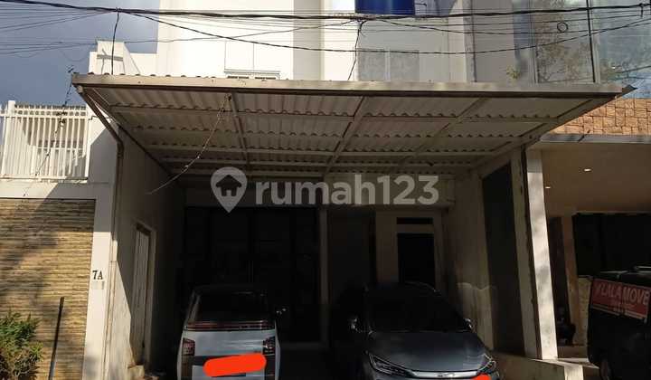 Pesanggrahan Dijual Cash Rumah 2 Lantai SHM Strategis Dekat Stasiun KRL Pondok Ranji dan Pintu Tol Veteran di Bintaro Jakarta Selatan
