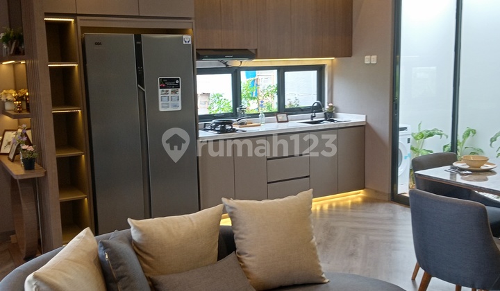 Rumah 2 Lantai Bebas Banjir Dekat Stasiun Mrt Di Ciputat Timur Tangerang Selatan 