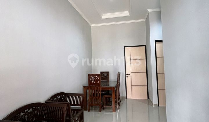 Dijual Rumah Moderen Dekat Pintu Tol Desari Depok