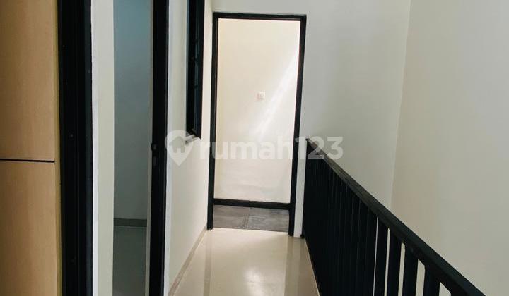 Dijual Murah Rumah Baru 2 Lantai 3 Kamar Tidur Dekat Stasiun Dan Pintu Tol Di Pancoran Mas Depok 