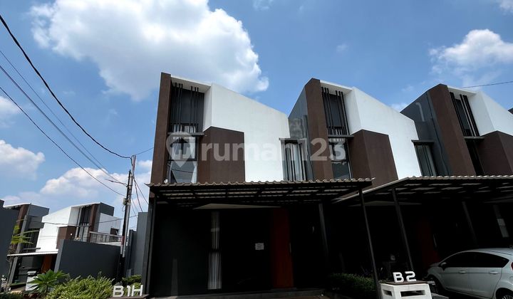Rumah 2 Lantai Strategis Murah Di Pusat Kota Tangerang Selatan 