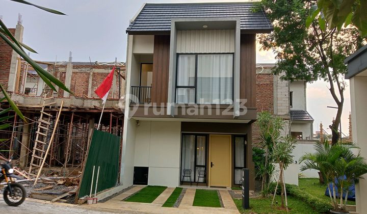 Rumah Moderen 2 Lantai Bebas Banjir Strategis Shm Dekat Stasiun Mrt Di Ciputat Tangerang Selatan Rumah Moderen 2 Lantai Bebas Banjir Strategis Shm Dekat Stasiun Mrt Di Ciputat Tangerang Selatan