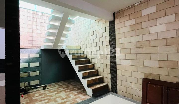 Dijual Murah Cash/kpr Rumah Moderen Lingkungan Asri Dekat Pintu Tol Desari Di Pancoran Mas Depok Dijual Murah Cash/kpr Rumah Moderen Lingkungan Asri Dekat Pintu Tol Desari Di Pancoran Mas Depok