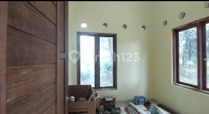 House and Land for Sale Cheap Flood-Free Beautiful SHM Certificate Near Parung Market in Waru Parung Bogor 2