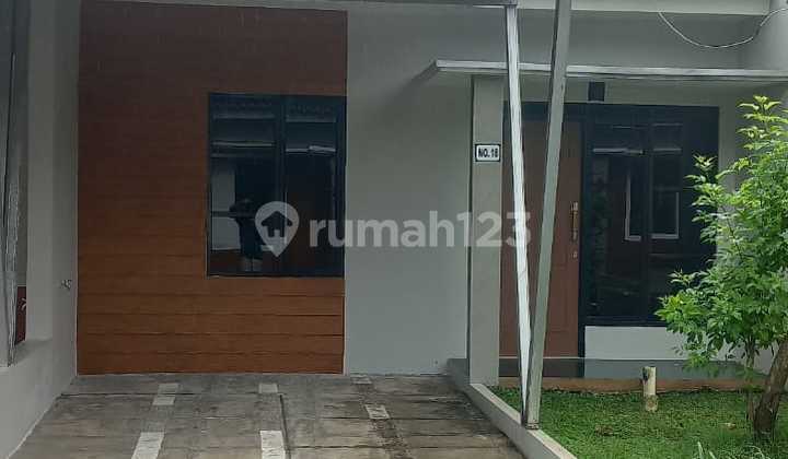 Di Bedahan Dijual Cash Rumah Cantik SHM Strategis Bebas Banjir Dekat Rsud Depok dan Pintu Tol Sawangan Depok
