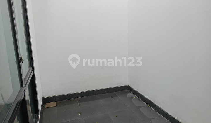 Rumah 2 Lantai Strategis Free Biaya-biaya Di Ciputat Timur Tangerang Selatan