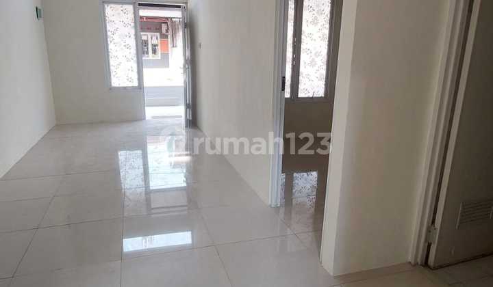Rumah Cantik Dijual Murah SHM Dp 0 Bebas Banjir Dekat Rsud dan Pintu Tol Desari di Sawangan Depok Rumah Cantik Dijual Murah SHM Dp 0 Bebas Banjir Dekat Rsud dan Pintu Tol Desari di Sawangan Depok