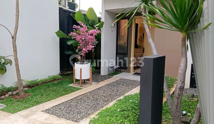 Rumah Moderen Siap Huni Dijual Bebas Banjir 3 Kamar Tidur Dekat Stasiun Mrt Lebak Bulus Di Ciputat Tangerang Selatan  2