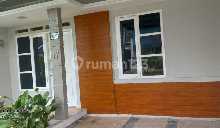 Di Bedahan Dijual Cash Rumah Cantik SHM Strategis Bebas Banjir Dekat Rsud Depok dan Pintu Tol Sawangan Depok 2