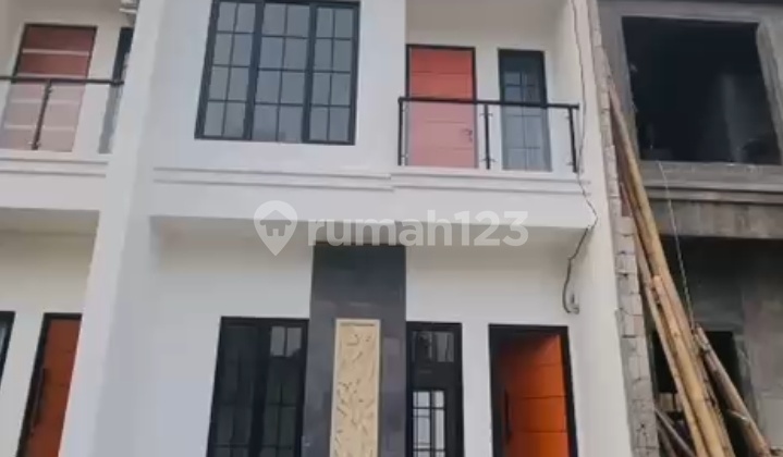 Dijual Rumah 2 Lantai Dekat Terminal Busway Ciputat Di Pamulang Tangerang Selatan 