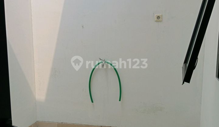 Rumah 2 Lantai Strategis Nempel Jakarta Di Pondok Cabe Tangerang Selatan