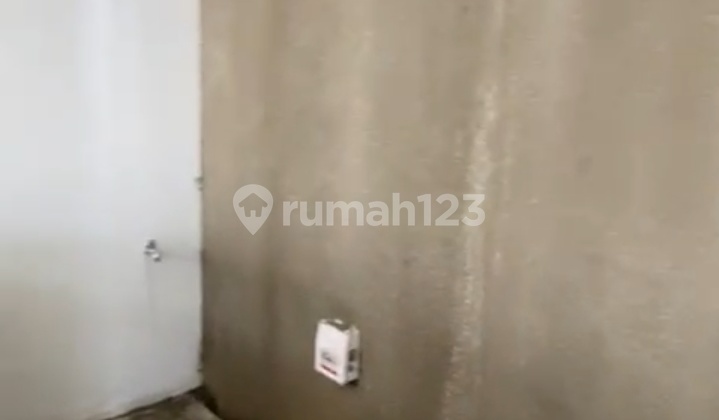 Rumah Milenial Strategis Dekat Pintu Tol Desari Sawangan Depok