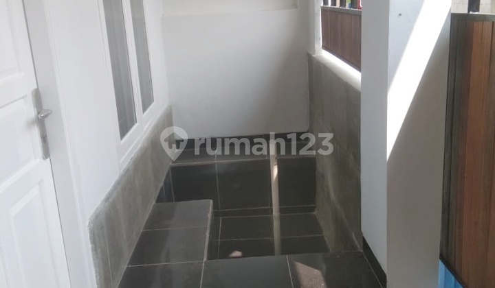 Dijual Murah Rumah Minimalis 1,5 Lantai Bebas Banjir Dekat Gerbang Tol Desari Di Cipayung Depok