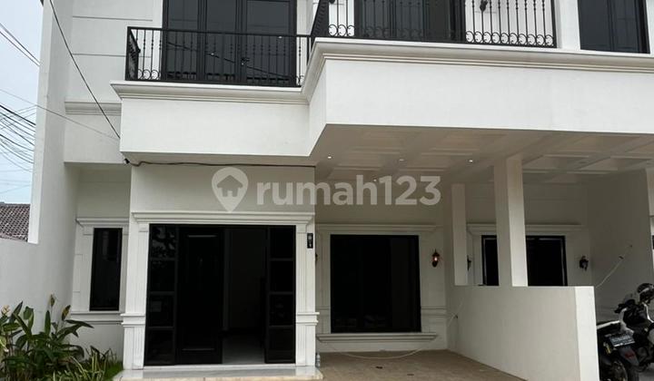 Rumah Mewah 3 Kamar Tidur Free Biaya-biaya Di Dekat Pintu Tol Di Depok 