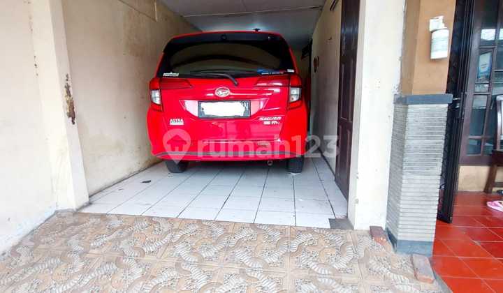 Dijual Cash Rumah 2 Lantai 5 Kamar Tidur di Pinggir Jalan Raya Dekat Stasiun MRT Lebak Bulus di Legoso Pisangan Ciputat Timur Tangerang Selatan 2