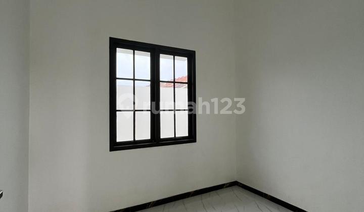 Dijual Murah Rumah 2 Lantai 3 Kamar Tidur Bebas Banjir Di Depok  2