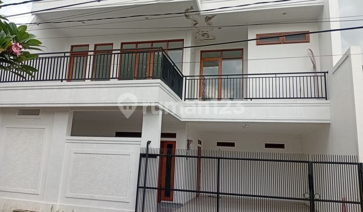 Dijual Cash Rumah 2 Lantai Strategis Bebas Banjir Dekat Stasiun KRL dan MRT Lebak Bulus di Komplek Pertamina Pondok Ranji Tangerang Selatan