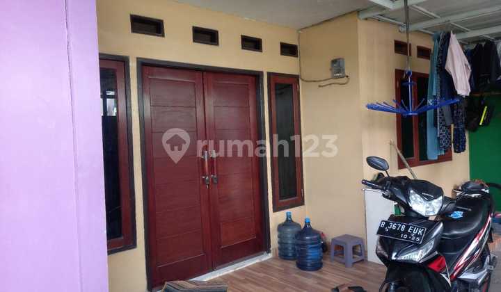 Dijual Murah Rumah 3 Kamar Tidur 1 Kantor Strategis Bebas Banjir Dekat Pintu Tol dan Kampus Umpan di Pamulang Tangerang Selatan