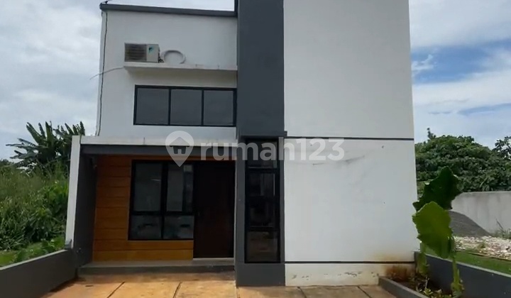 Rumah Cantik 1,5 Lantai Bergaya Japanise Moderen Bebas Banjir Dekat Gerbang Tol Borr Di Kali Suren Tajur Halang Bogor