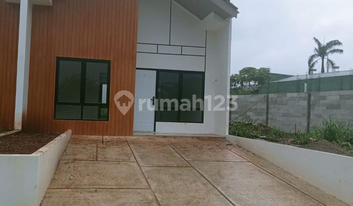 Rumah Moderen Scandinavian Bebas Banjir 2 Carport Dekat Stasiun Citayam Di Sasak Panjang Bogor 