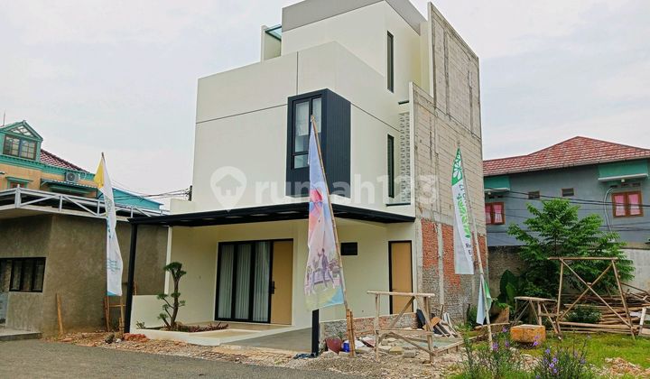 Rumah 3 Lantai 4 Kamar Tidur Bebas Banjir Di Tangerang Selatan 