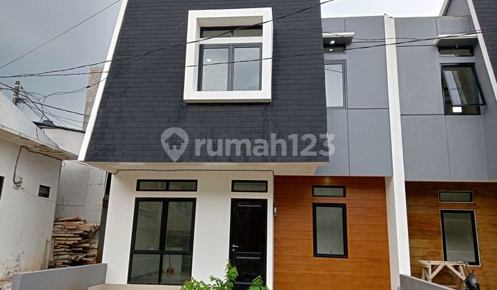 Rumah Moderen 2 Lantai Bebas Banjir Strategis Dekat Mrt Lebak Bulus Di Ciputat Tangerang Selatan 
