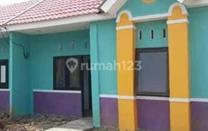 Di Cikarang Rumah di Over Kredit Murah Bebas Banjir Dekat Stasiun Cikarang Angsuran Rp. 1,3 Juta di Karang Bahagia Cikarang