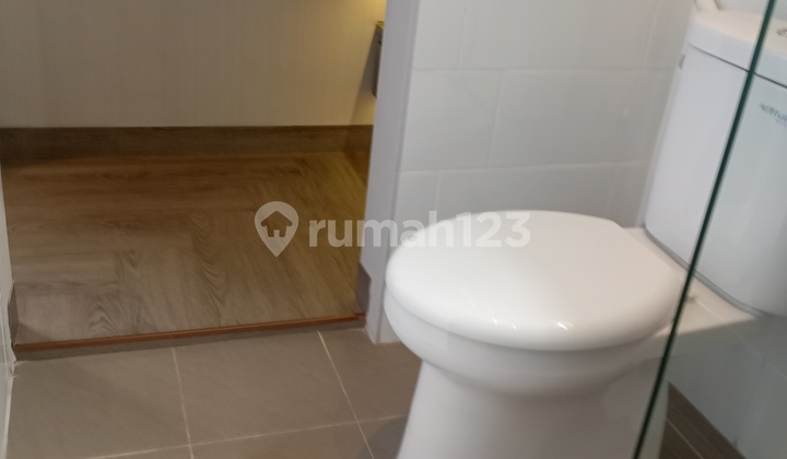 Rumah Sultan 4 Kamar Tidur Dekat Stasiun Krl Dan Mrt Di Tangerang Selatan