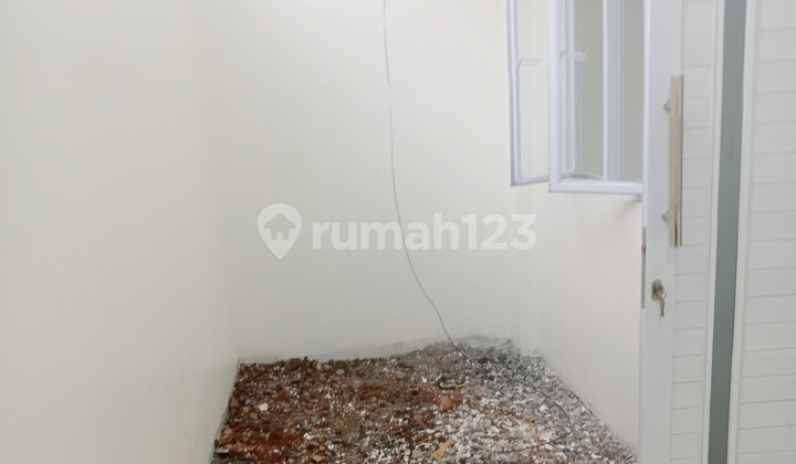 Dijual Murah Rumah 2 Lantai Free Ppn Dekat Mrt Lebak Bulus Di Ciputat 