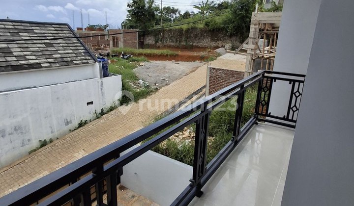 For Sale 2-Story House in Jatihandap Padasuka View Bandung 2