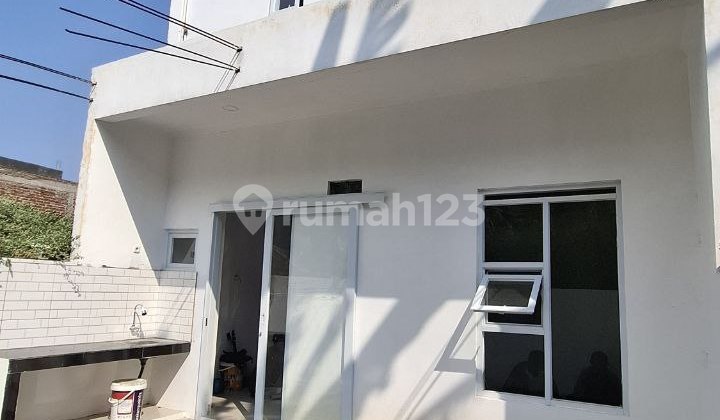 Two-Story House at Jatihandap View, Bandung City 2