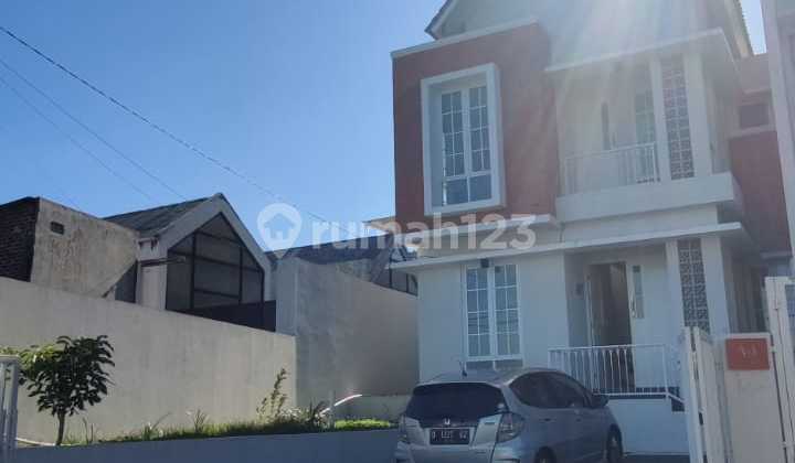 Dijual Rumah 2 Lantai Pinggir Jalan Sariwangi Dkt Ciwaruga Polban 2