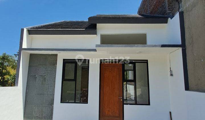 Rumah baru free design SHM di Jatihandap  view kota bandung  1