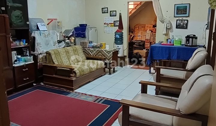 Dijual Rumah 2 Lantai 7 Kamar Shm Bisa Jadi Kos Di Cisitu Dago 2