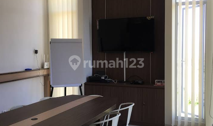 House Suitable For Office Villa On Lembang Bandung Main Road 2