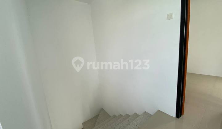 Rumah 2 Lantai Shm Dkt Cikoneng Bojongsari Bojongsoang Buahbatu 2