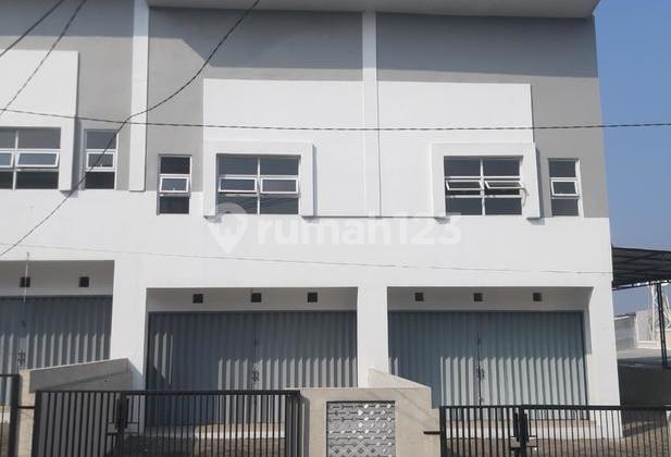 For Sale Ready-to-Use Strategic Business Shop House in Pasir Jati Ujung Berung 2