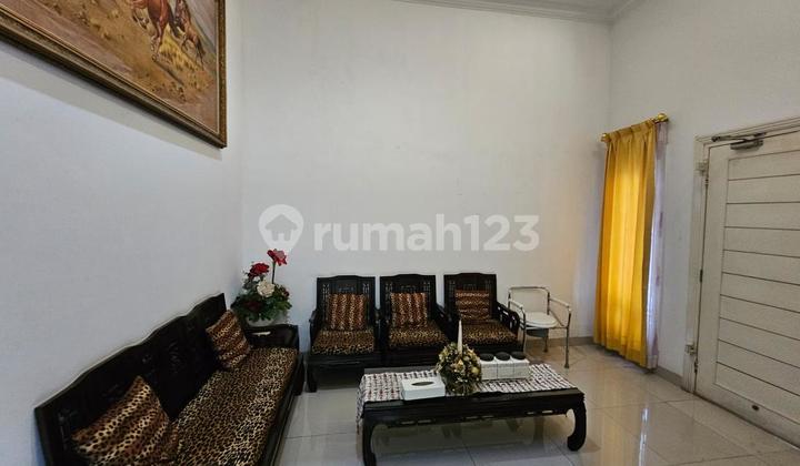 Rumah Halaman Luas Di Komplek Muara Astanaanyar, Kota Bandung