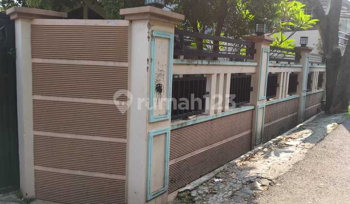 Dijual Rumah Hitung Tanah Pinggir Jalan Inpres Condet 2