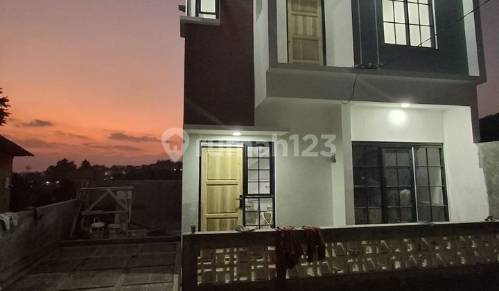 Rumah 2 Lantai Free Desain Di Jatihandap View Kota Bandung 2