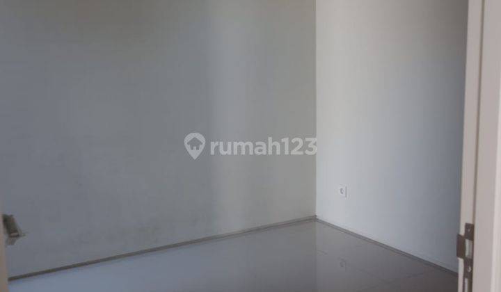  Rumah Semi Furnished Bagus HGB - Hak Guna Bangun di Northwest Park  , Citraland 2