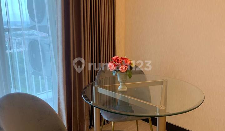 Unit Baru Gress, Apartment Eastcoast Mansion Dengan Furnish Mewah 6