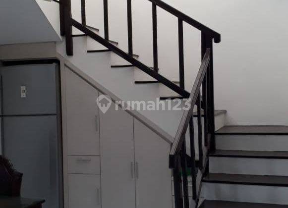 Rumah Semi Furnish Strategis Jln Jemursari, Pln 10.000 Watt 4