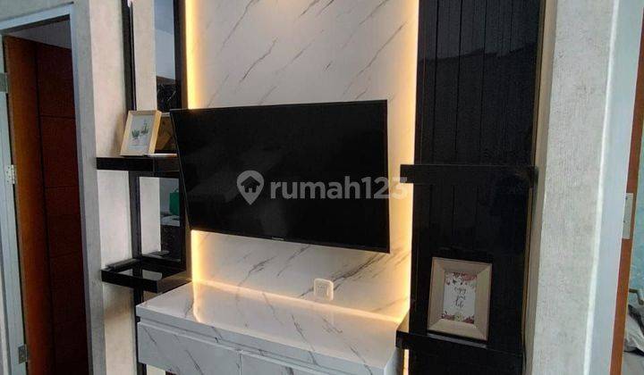 Baru Gress, Apartemen Gunawangsa Tidar By Interior Design 6